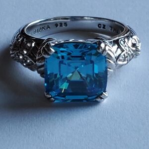 Stunning Judith Ripka Blue Topaz Ring, Sz 6